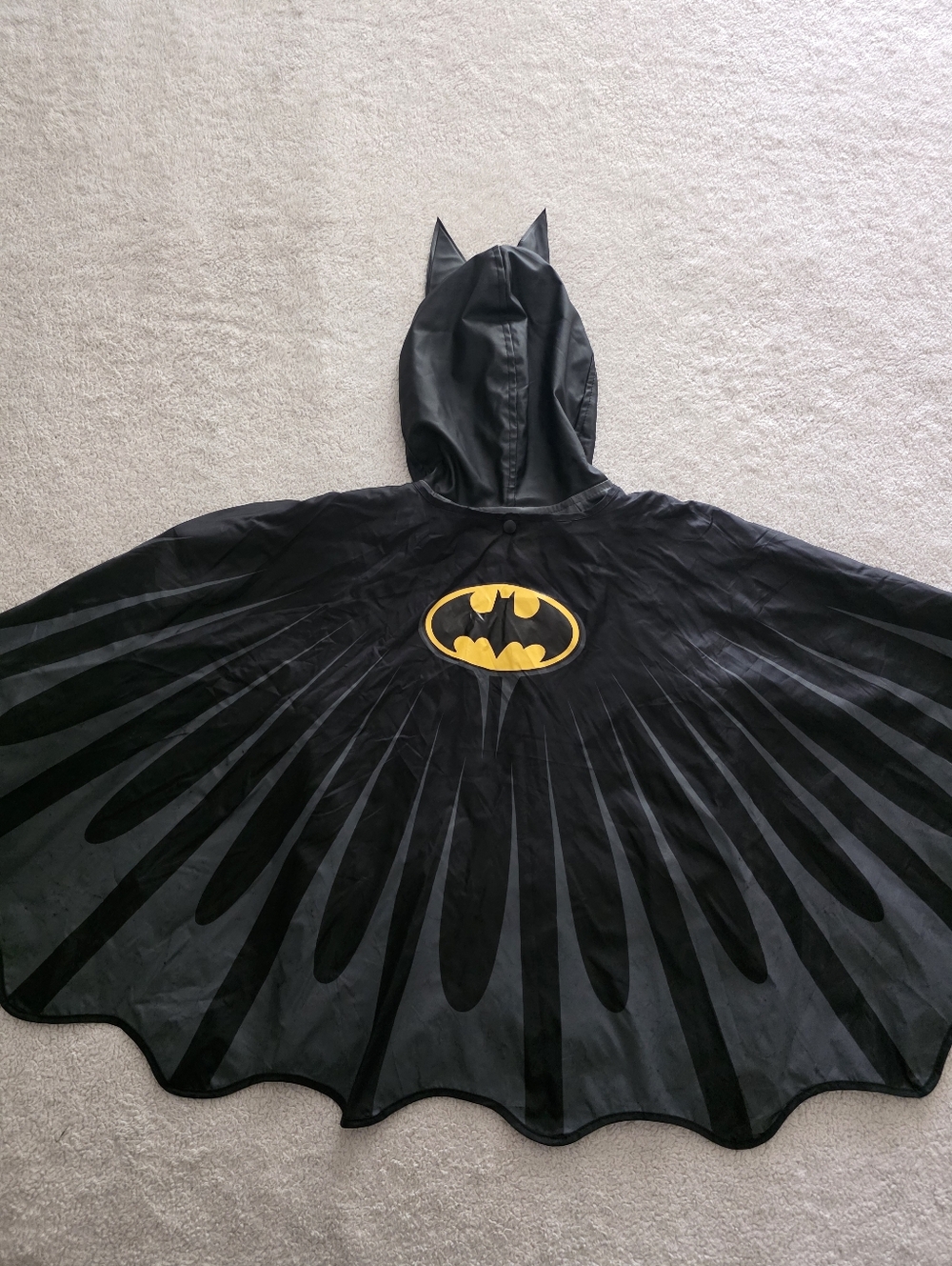 Western Chief Batman Everlasting Raincoat, Toddler Size 4T, GUC - Black - Picture 10 of 14